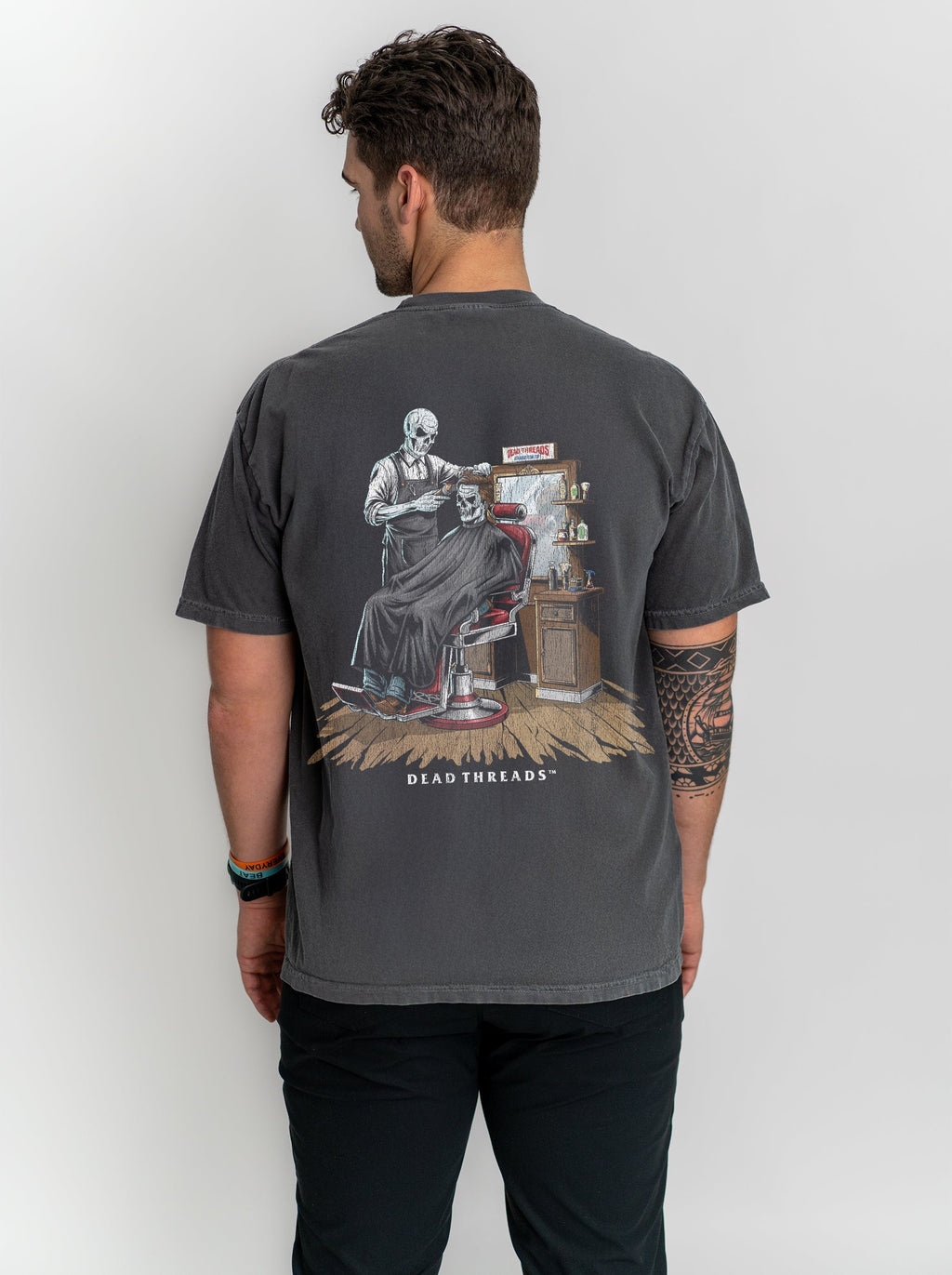FADE TO BLACK - “DT ESSENTIAL" PREMIUM T-SHIRT product image 3