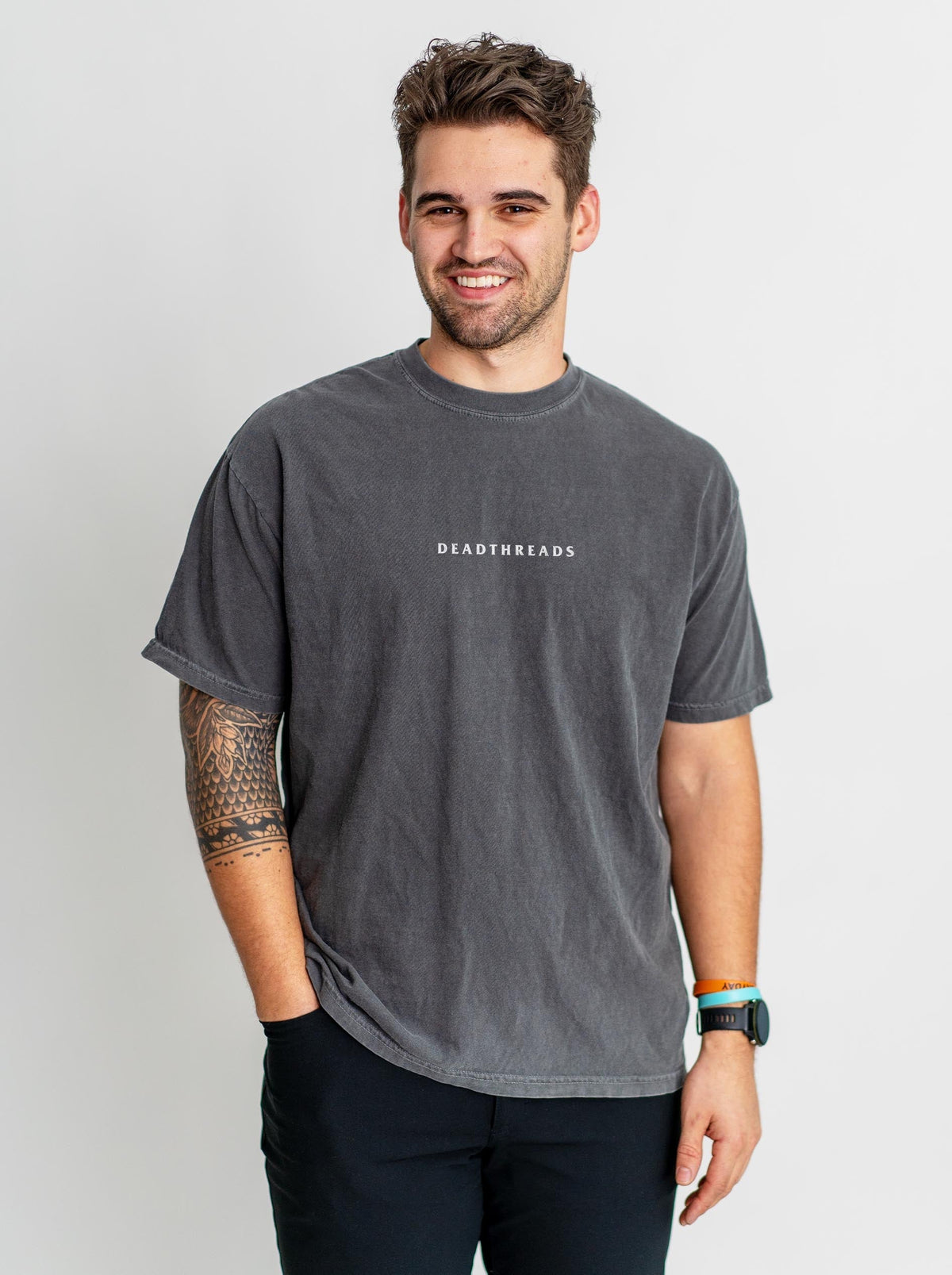 FADE TO BLACK - “DT ESSENTIAL" PREMIUM T-SHIRT product image 2